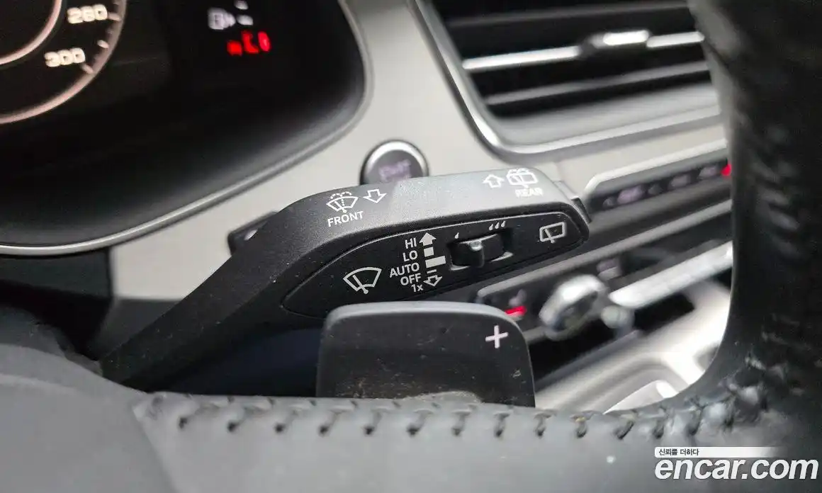 Audi Q7 2019 2.0 автомат (гидро), фото 23