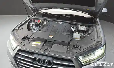 Audi Q7 2019 2.0 автомат (гидро), миниатюра 6