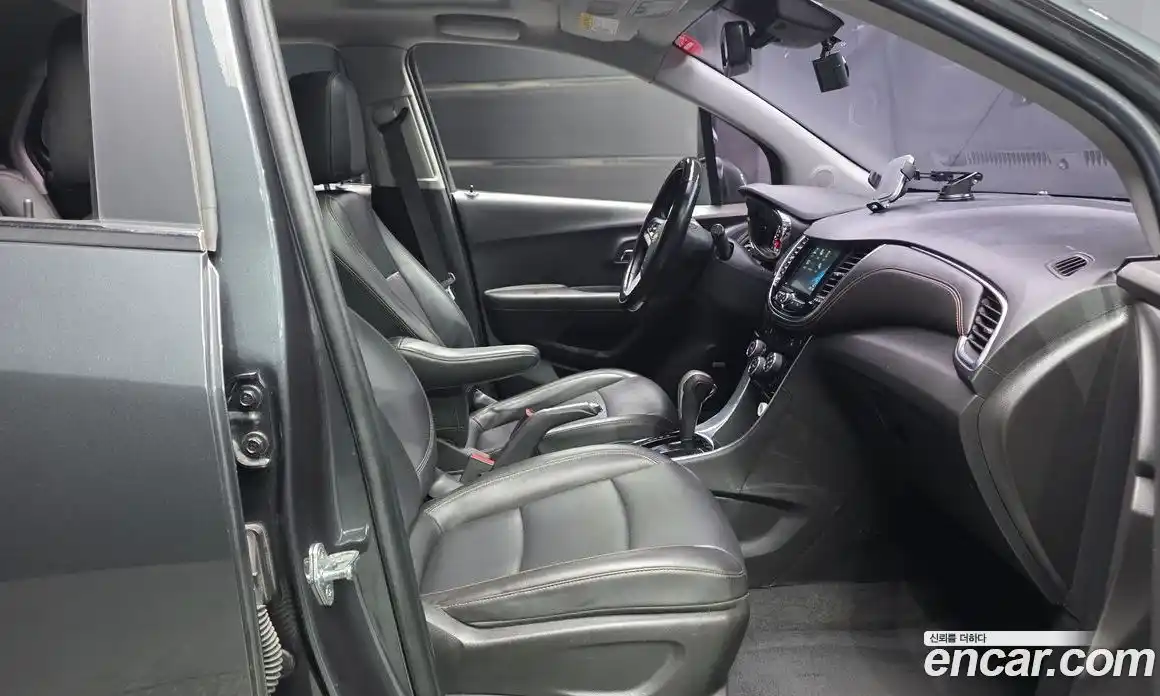 Chevrolet Trax 2017 1.4 гидро, фото 17