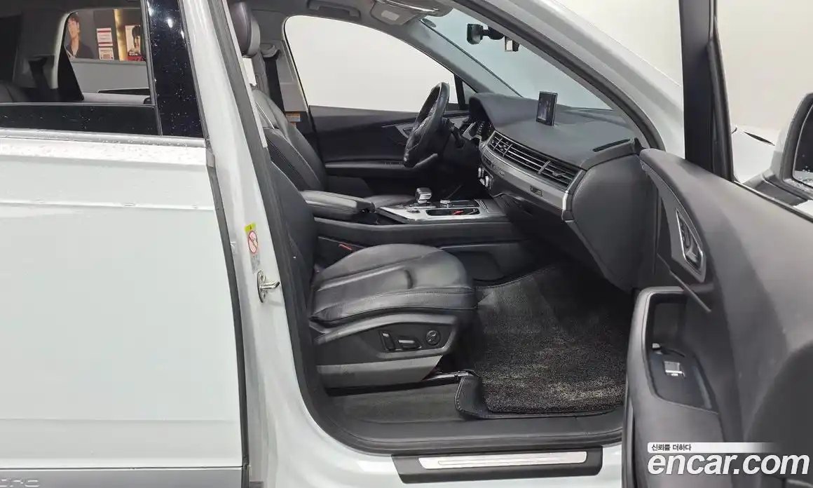 Audi Q7 2019 2.0 автомат (гидро), фото 11
