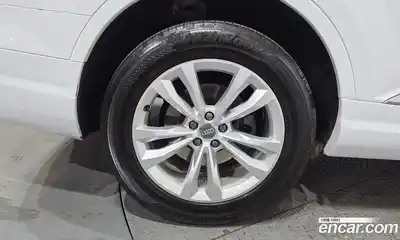 Audi Q7 2019 2.0 автомат (гидро), миниатюра 5