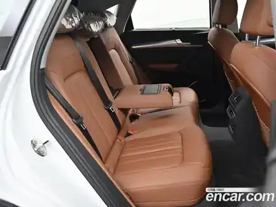 Audi Q5 2023 2.0 автомат (гидро), миниатюра 12