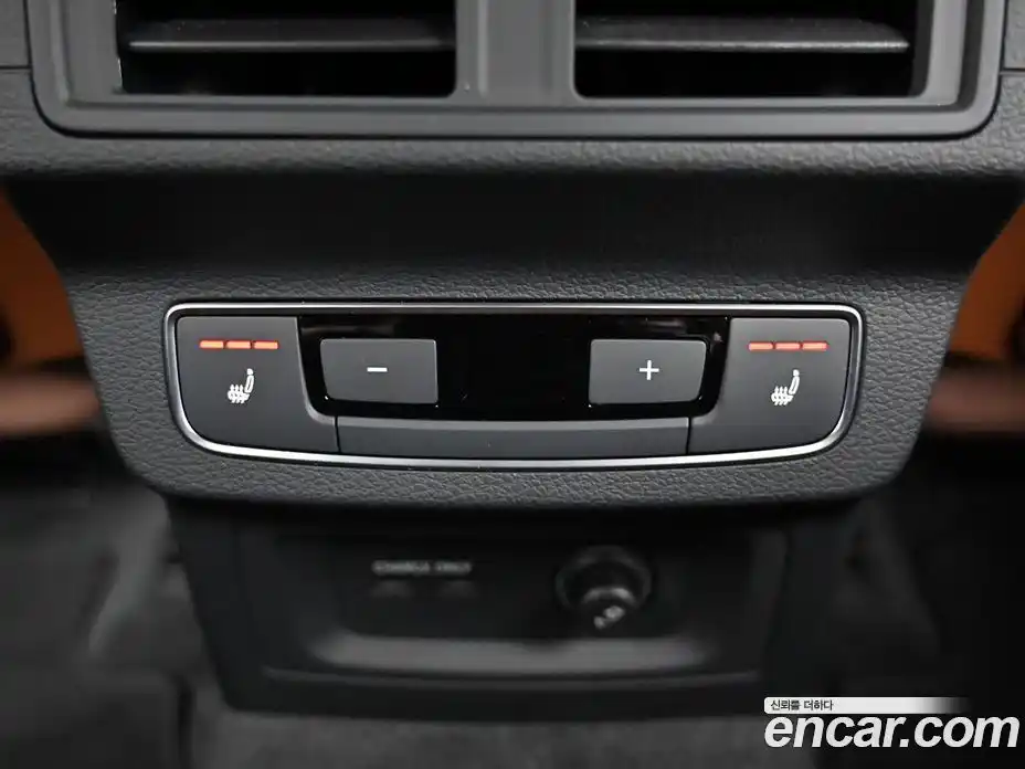 Audi Q5 2023 2.0 автомат (гидро), фото 16