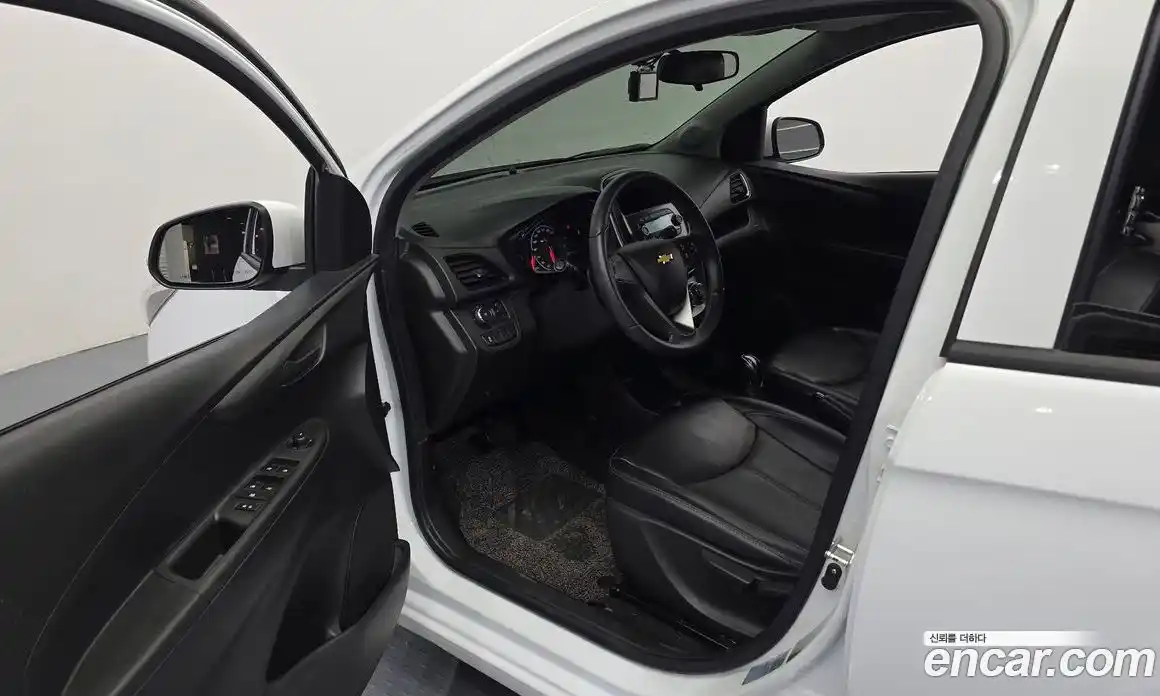Chevrolet Spark 2016 1.0 робот, фото 10