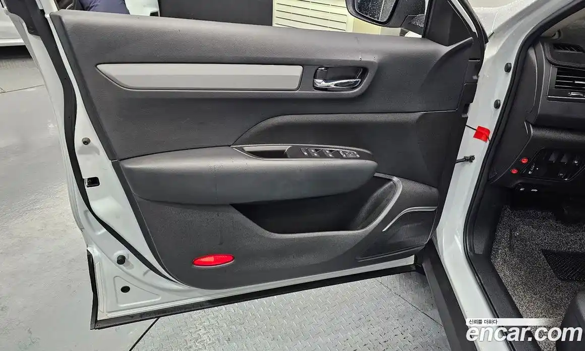 Renault QM6 2023 2.0 гидро, фото 14