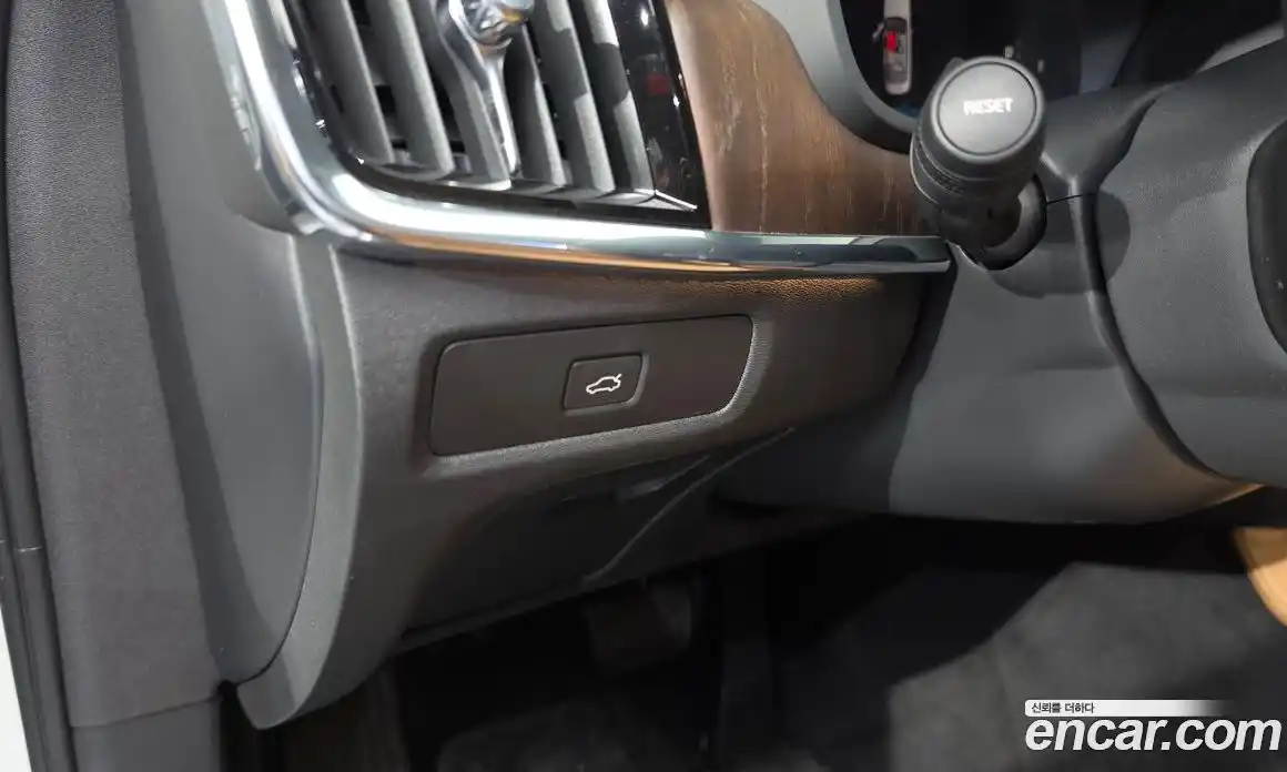 Volvo S90 2023 2.0 автомат (гидро), фото 26