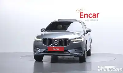 Volvo XC60 2019 2.0 автомат (гидро), миниатюра 3