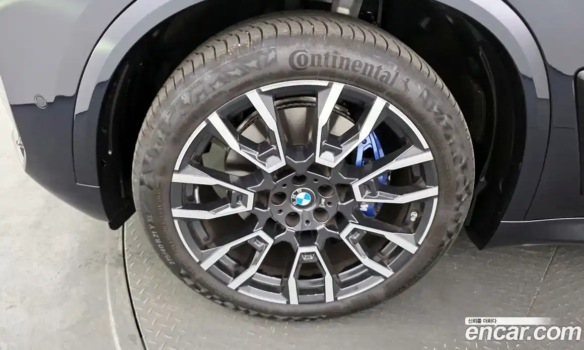 BMW X5 2025 3.0 автомат (гидро), фото 5