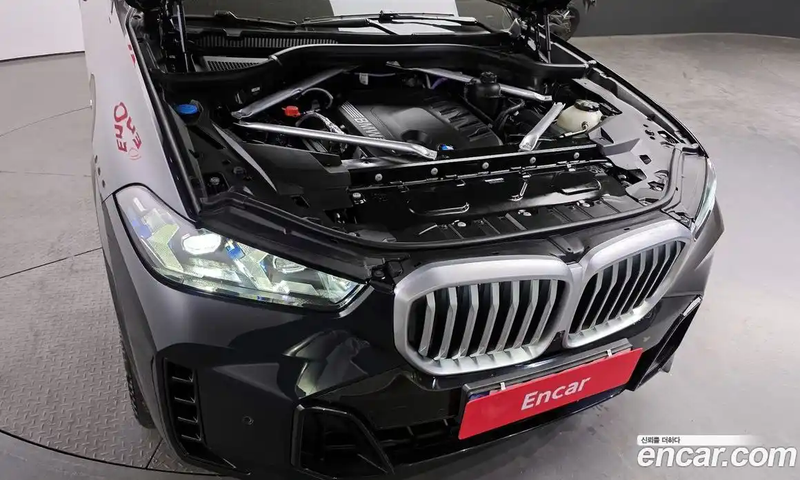 BMW X5 2025 3.0 автомат (гидро), фото 6