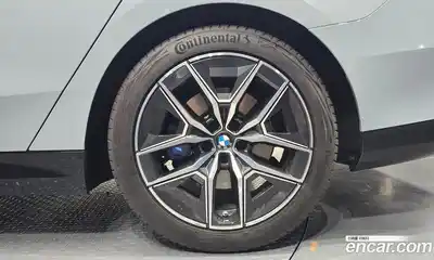 BMW 5 серия 2025 2.0 автомат (гидро), миниатюра 6