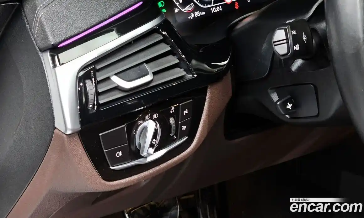 BMW 5-Series 2022 2.0 гидро, фото 19