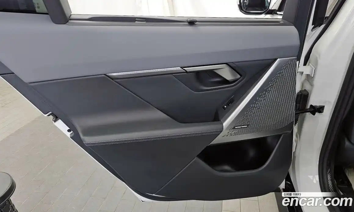 BMW i5 2024 0.2 автомат (гидро), фото 15