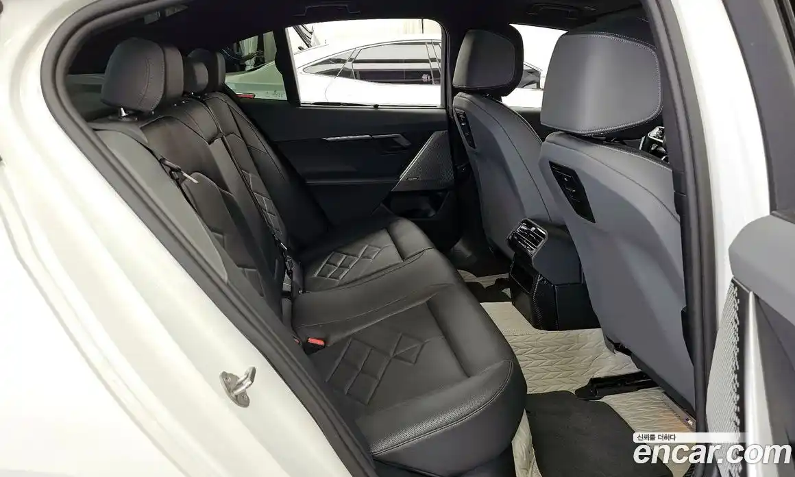 BMW i5 2024 0.2 автомат (гидро), фото 18