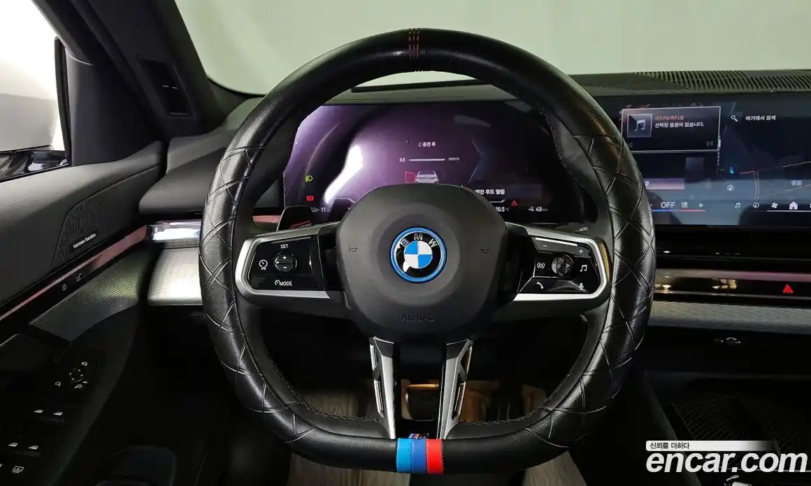 BMW i5 2024 0.2 автомат (гидро), фото 19