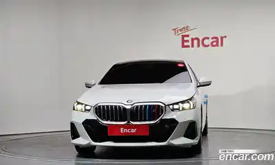 BMW i5 2024 0.2 автомат (гидро), миниатюра 3