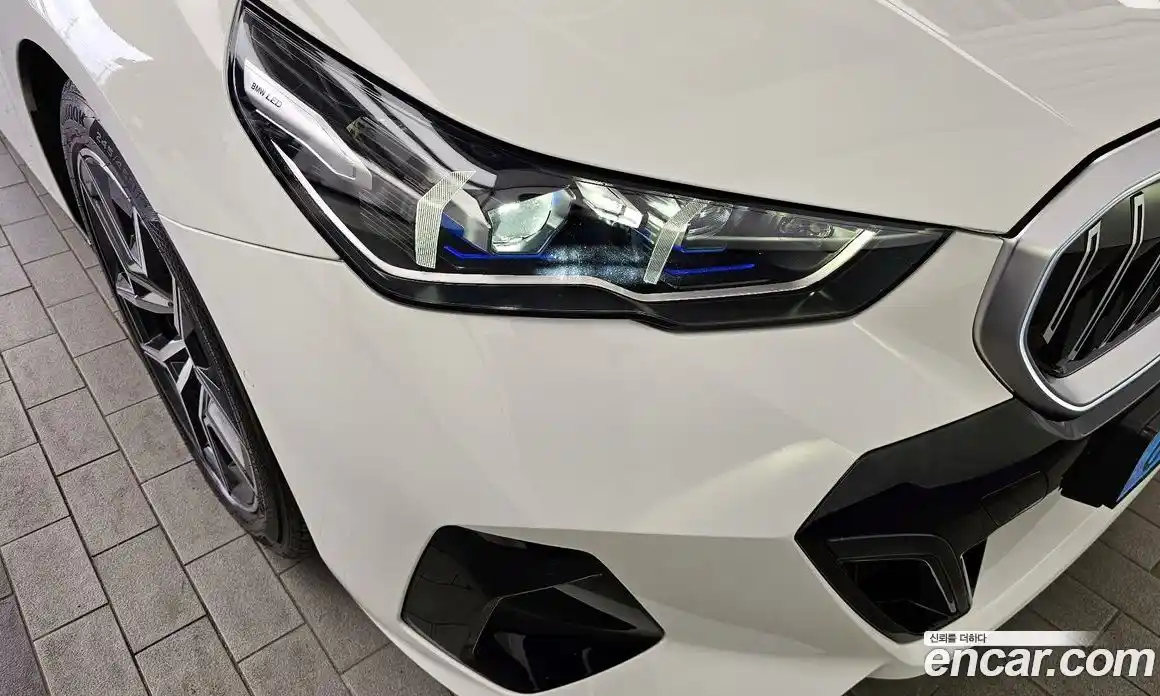 BMW i5 2024 0.2 автомат (гидро), фото 8