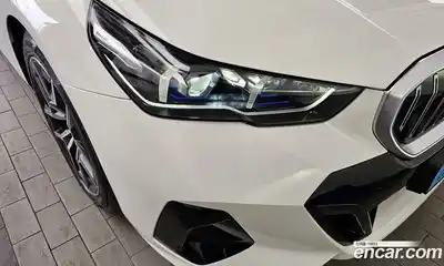 BMW i5 2024 0.2 автомат (гидро), миниатюра 8