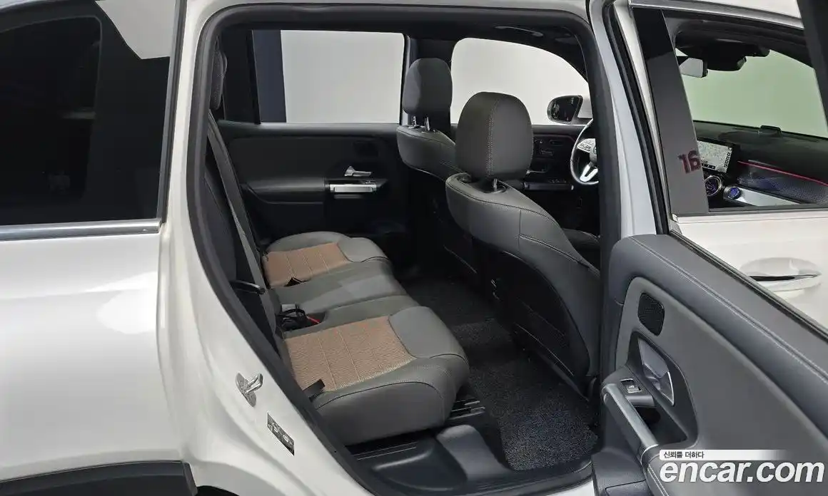 Mercedes-Benz EQB 2023 0.2 гидро, фото 16
