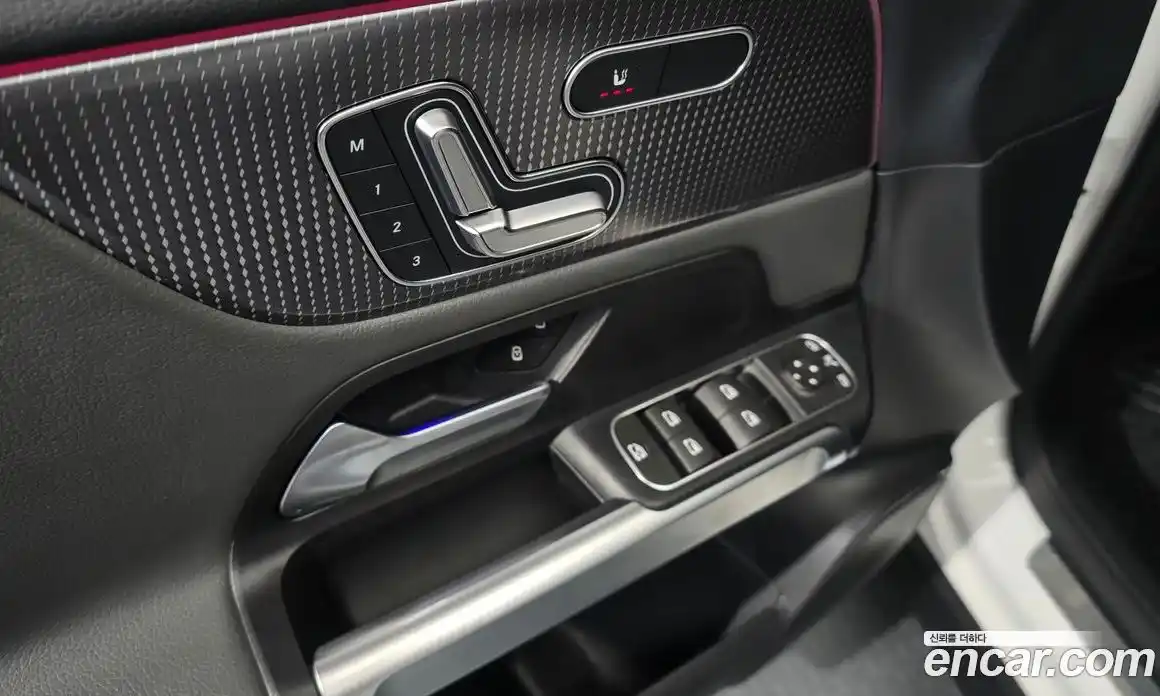 Mercedes-Benz EQB 2023 0.2 гидро, фото 30