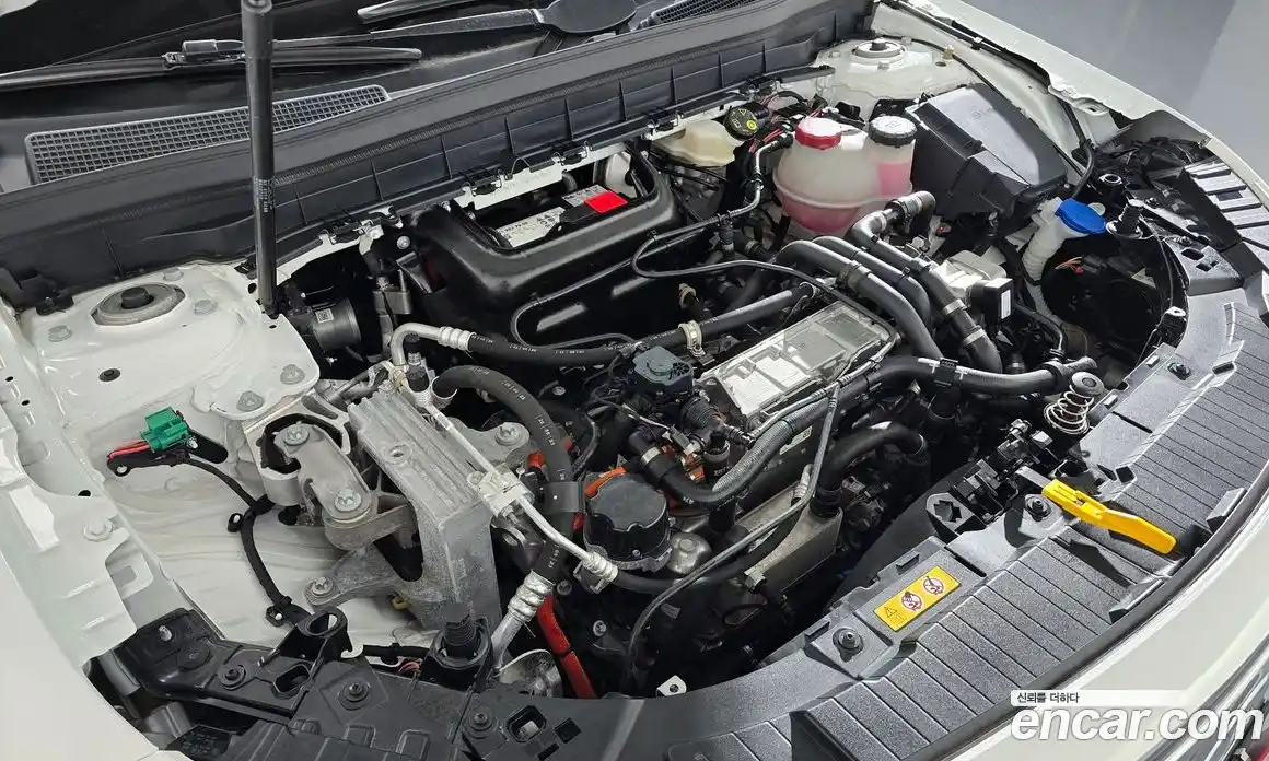 Mercedes-Benz EQB 2023 0.2 гидро, фото 5