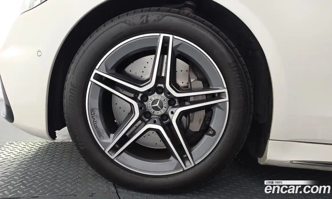Mercedes-Benz S-Class 2023 2.9 гидро, фото 5