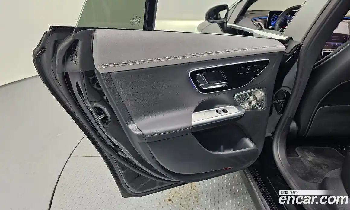 Mercedes-Benz EQE 2022 0.3 гидро, фото 15