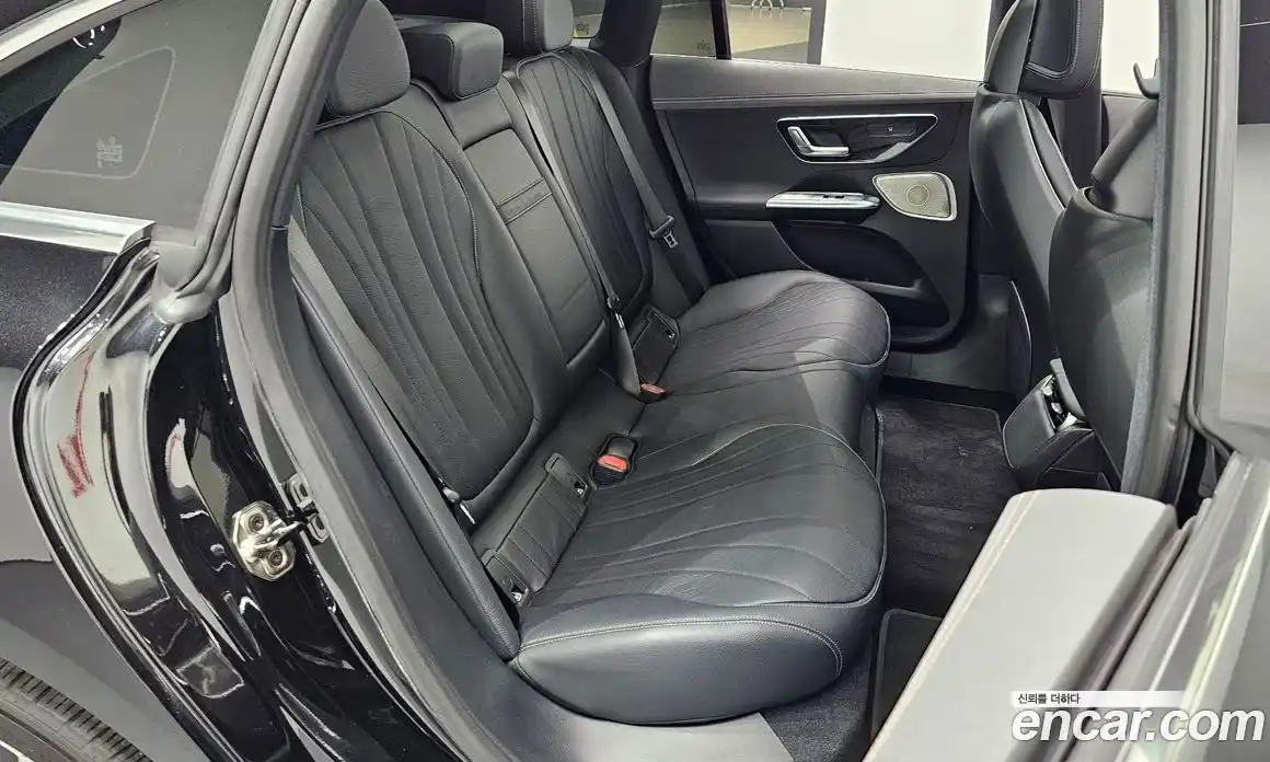Mercedes-Benz EQE 2022 0.3 гидро, фото 17