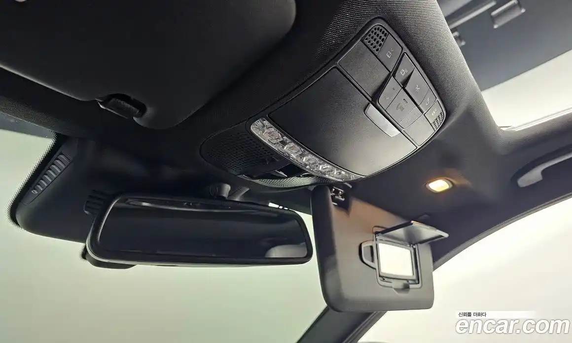 Mercedes-Benz C-Class 2018 2.0 гидро, фото 22