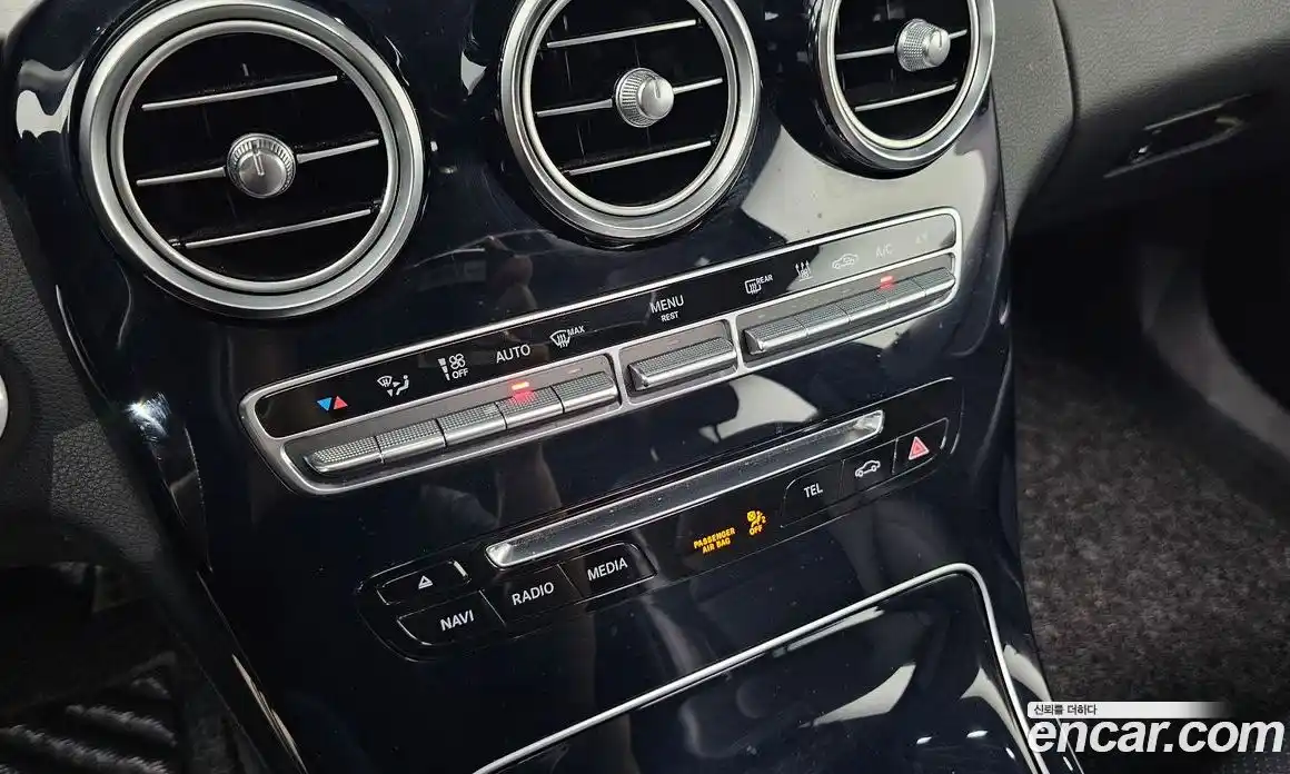 Mercedes-Benz C-Class 2018 2.0 гидро, фото 28