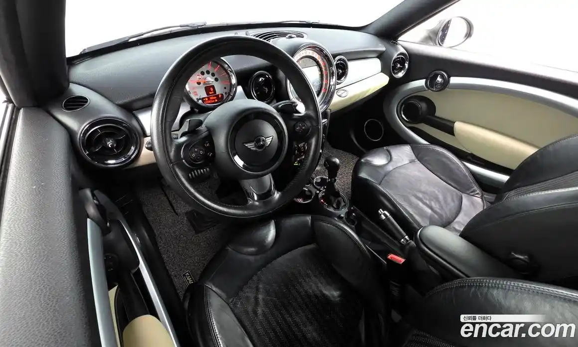 Mini Coupe 2012 1.6 автомат (гидро), фото 7