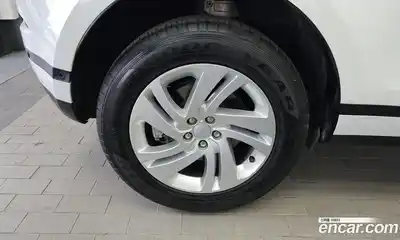 Land Rover Range Rover Evoque 2024 2.0 автомат (гидро), миниатюра 5
