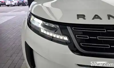 Land Rover Range Rover Evoque 2024 2.0 автомат (гидро), миниатюра 8