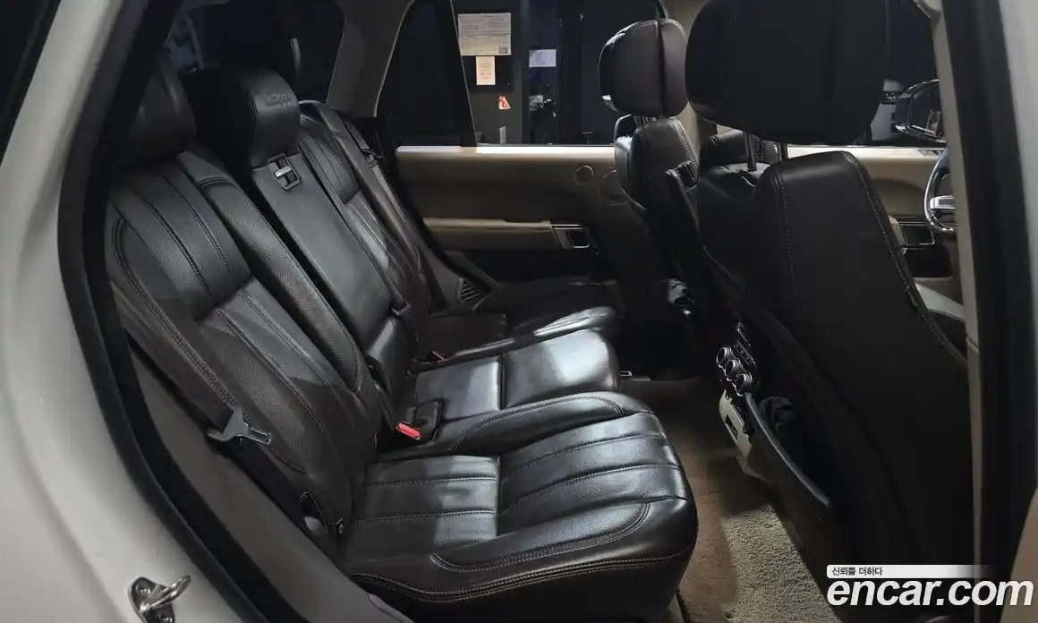 Land Rover Range Rover 2016 4.4 автомат (гидро), фото 12