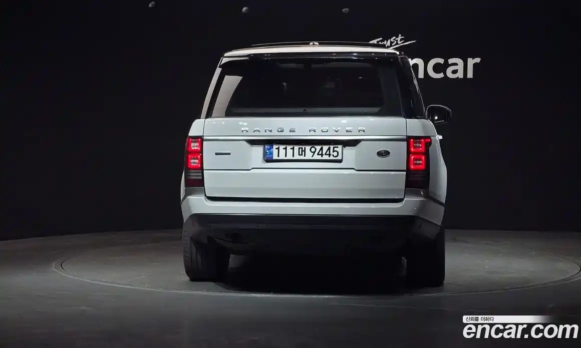 Land Rover Range Rover 2016 4.4 автомат (гидро), фото 4