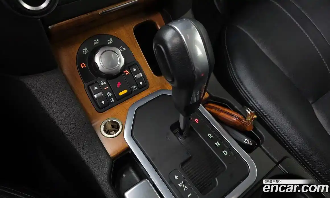 Land Rover Discovery 2010 5.0 автомат (гидро), фото 9