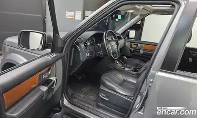 Land Rover Discovery 2010 5.0 автомат (гидро), миниатюра 10