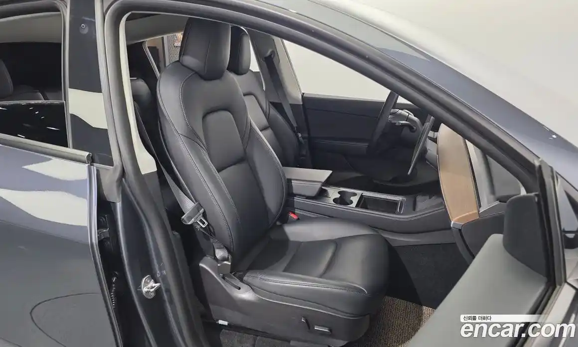 Tesla Model Y 2022 0.2 гидро, фото 12