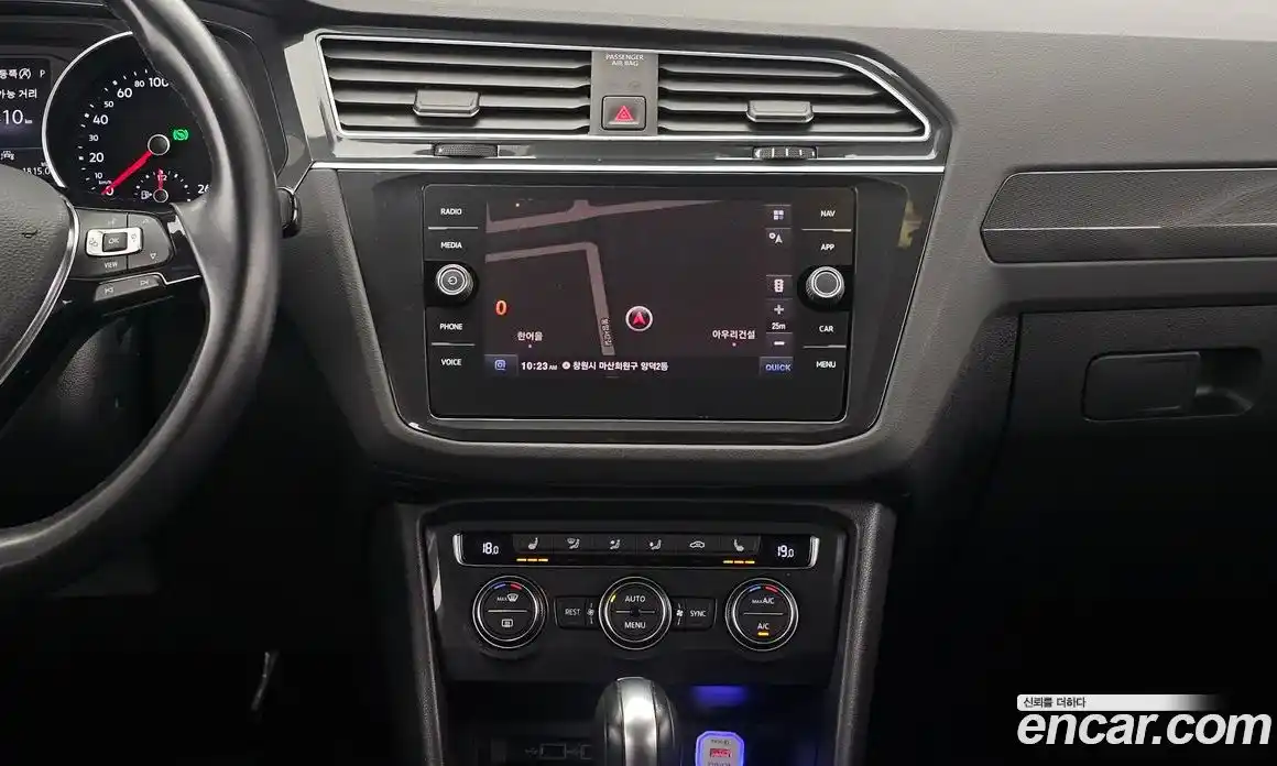 Volkswagen Tiguan 2020 2.0 автомат (гидро), фото 14