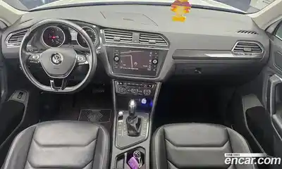 Volkswagen Tiguan 2020 2.0 автомат (гидро), миниатюра 7