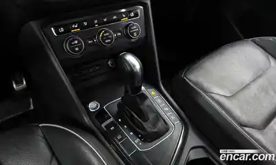 Volkswagen Tiguan 2020 2.0 автомат (гидро), миниатюра 12