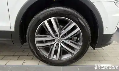 Volkswagen Tiguan 2020 2.0 автомат (гидро), миниатюра 7