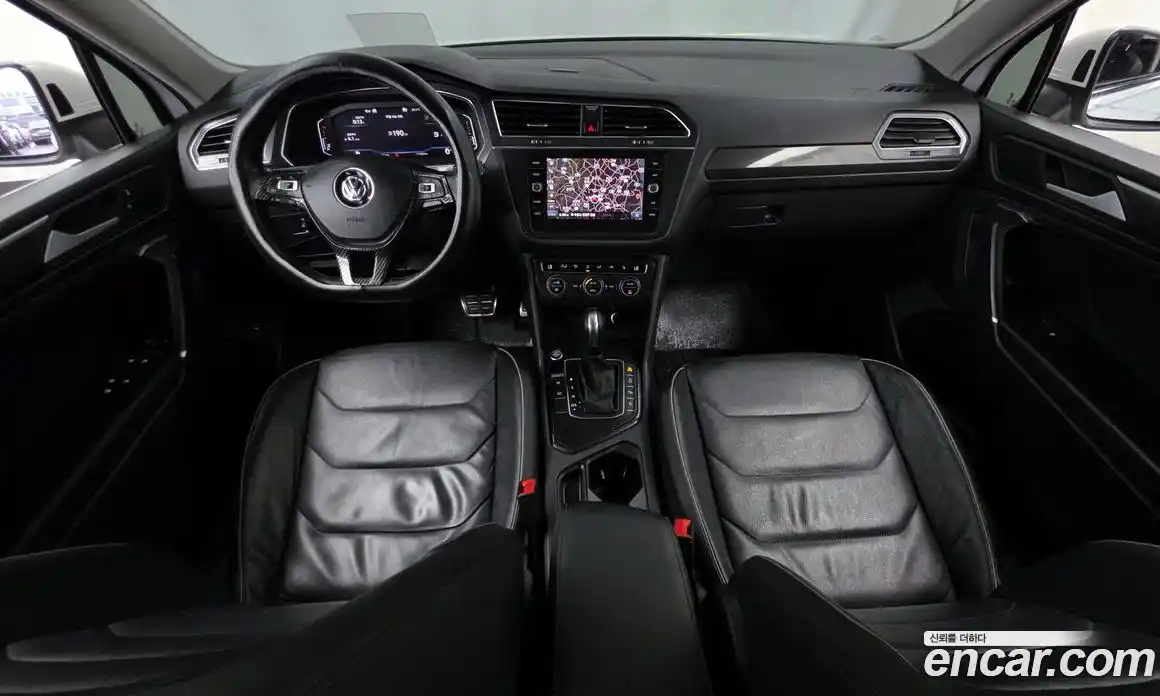 Volkswagen Tiguan 2020 2.0 автомат (гидро), фото 10