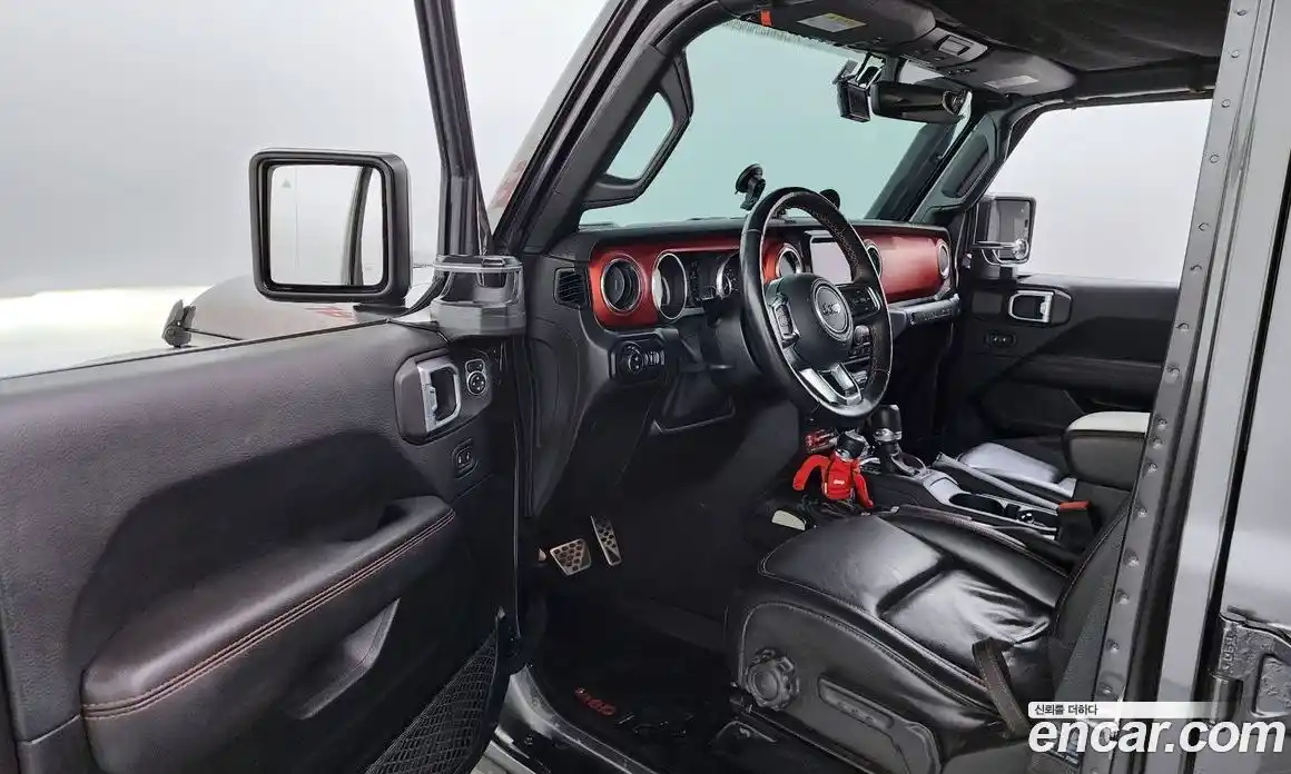 Jeep Wrangler 2018 2.0 автомат (гидро), фото 13