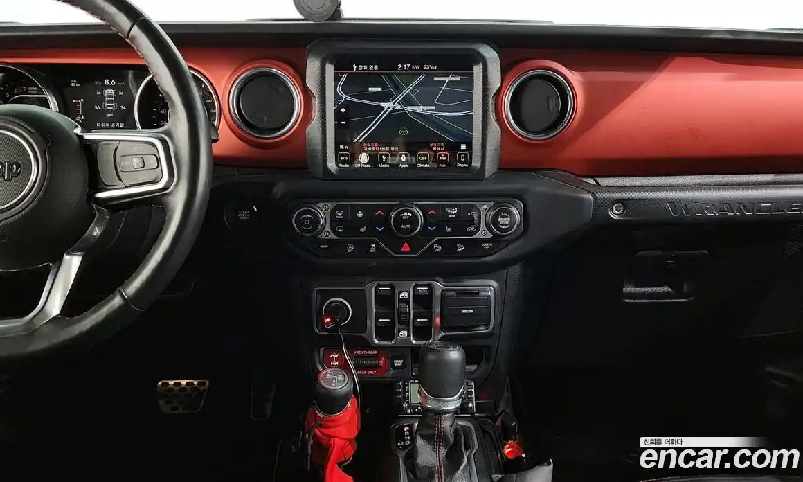 Jeep Wrangler 2018 2.0 автомат (гидро), фото 20