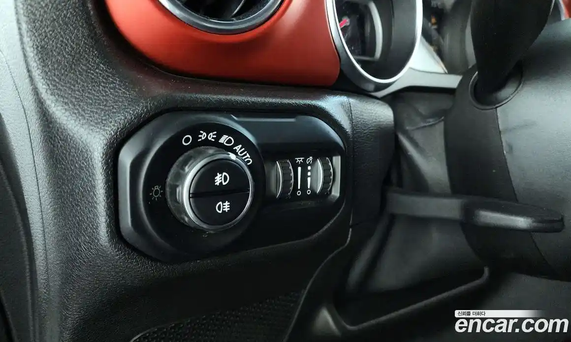 Jeep Wrangler 2018 2.0 автомат (гидро), фото 22