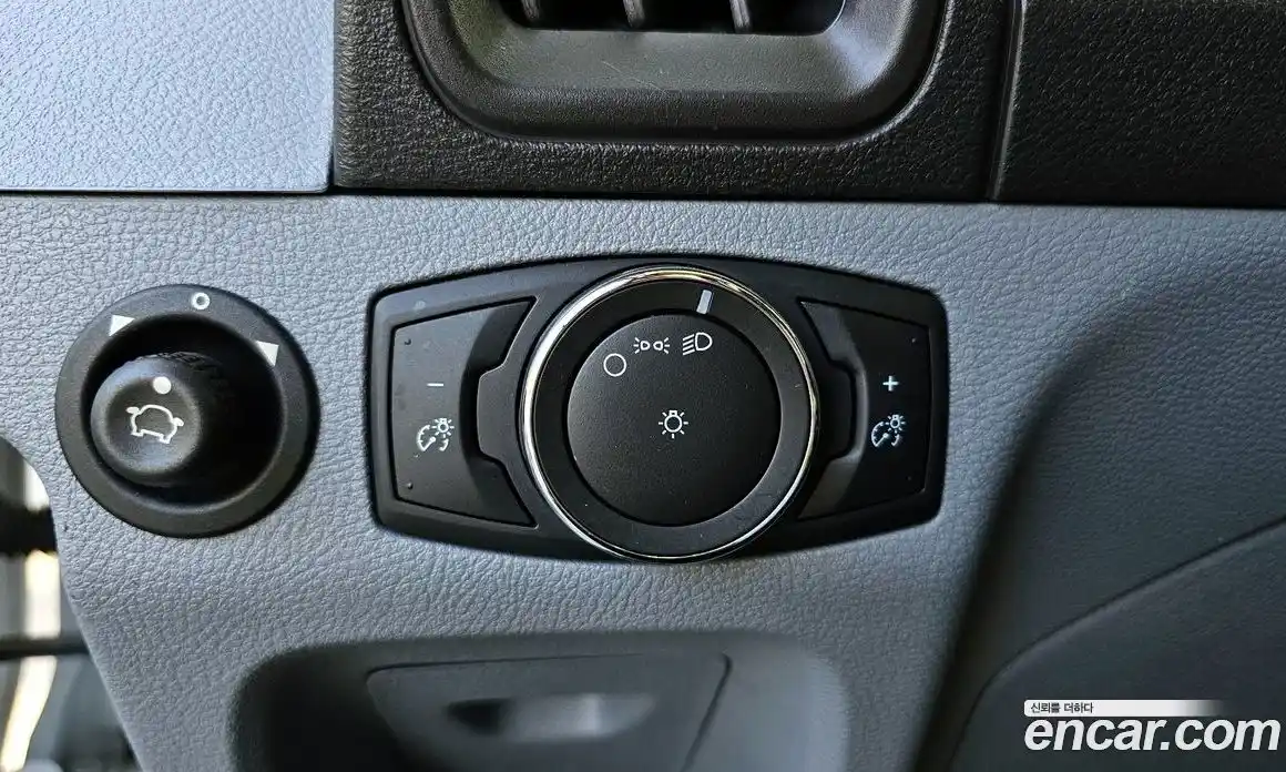 Ford Transit 2018 3.7 автомат (гидро), фото 20