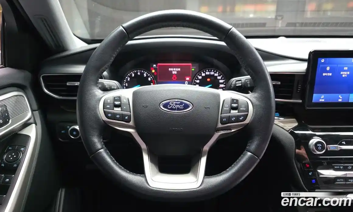 Ford Explorer 2021 2.3 автомат (гидро), фото 19