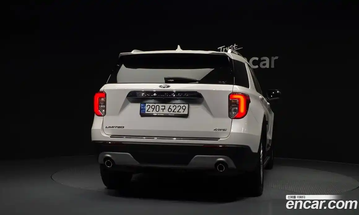 Ford Explorer 2021 2.3 автомат (гидро), фото 4
