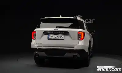 Ford Explorer 2021 2.3 автомат (гидро), миниатюра 4