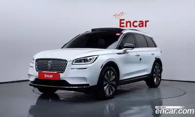 Lincoln Corsair